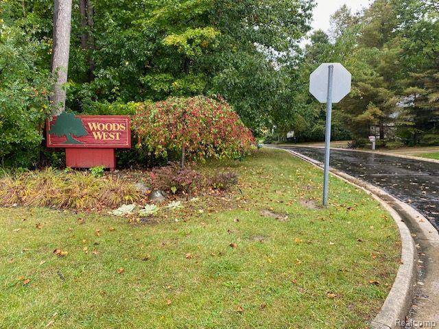 Flushing, MI 48433,7105 WOODS WEST DR