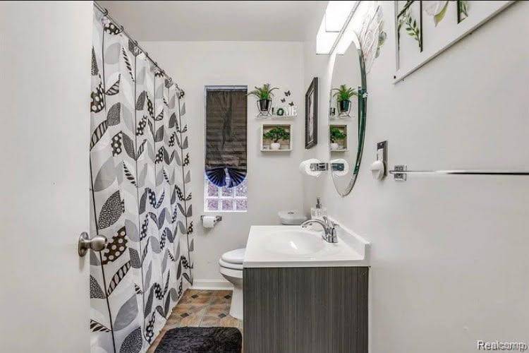 Detroit, MI 48238,14619 Greenlawn ST