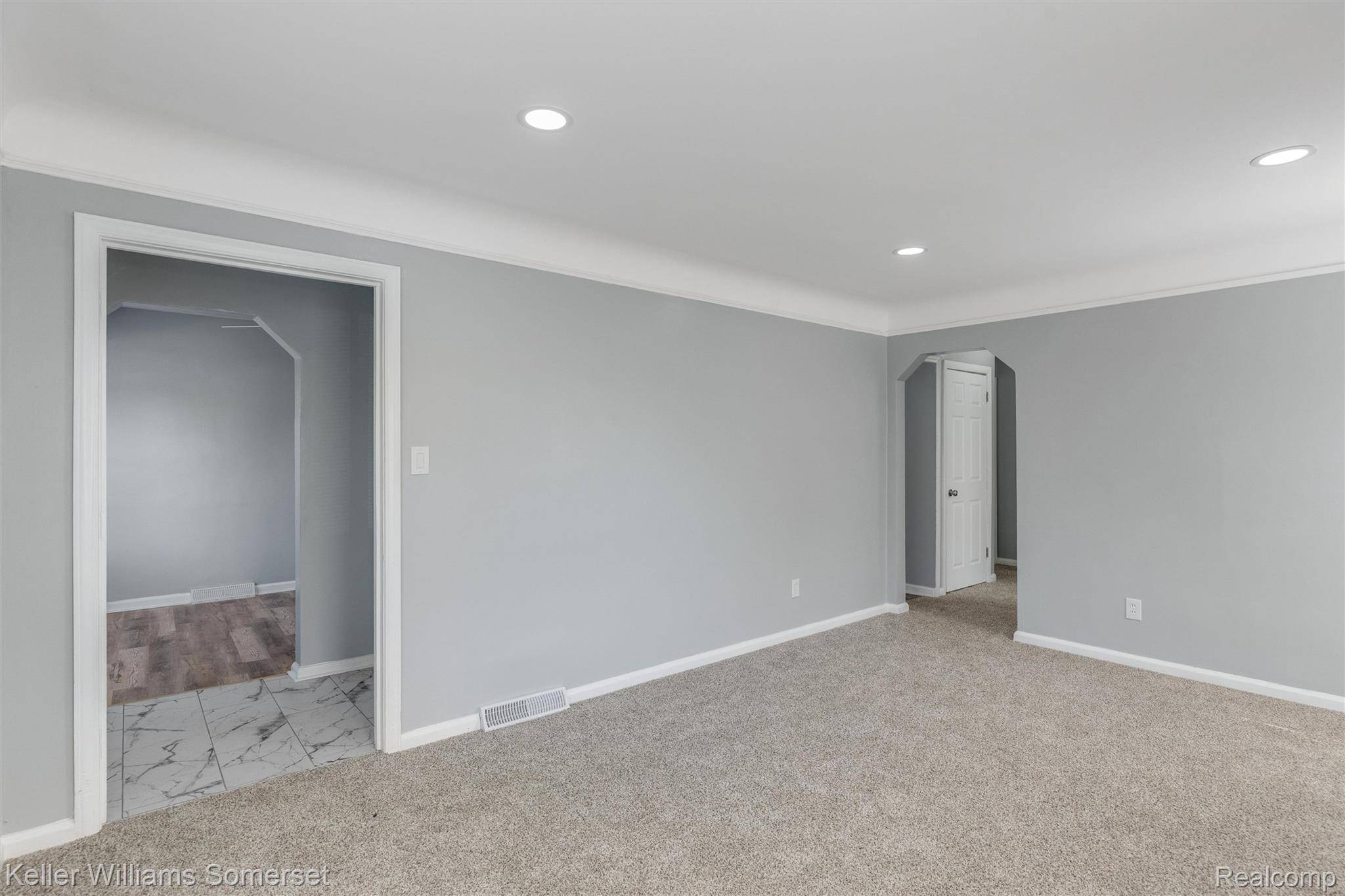 Detroit, MI 48227,15454 Asbury PARK