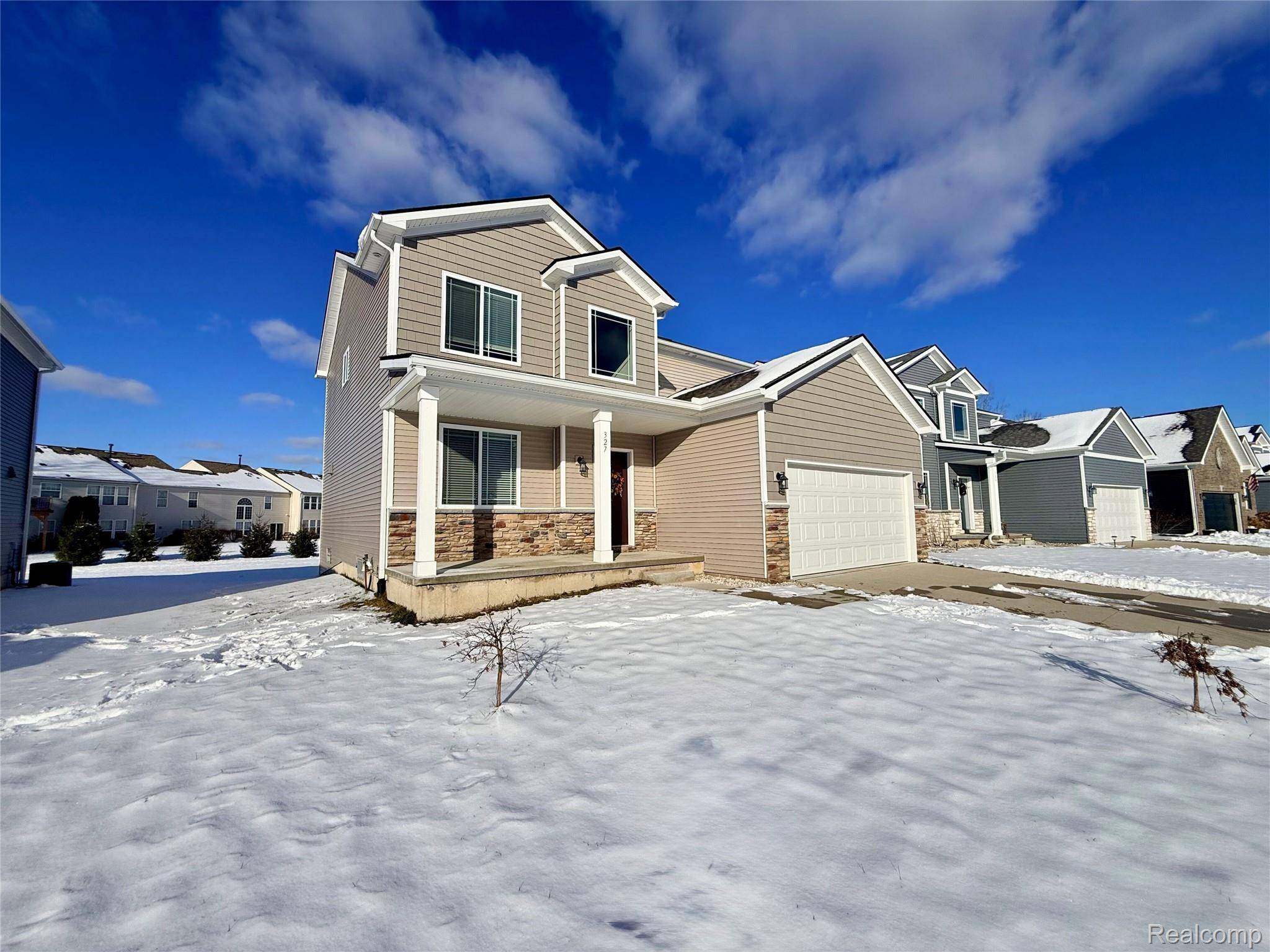 Holly, MI 48442,327 Hidden RIV E