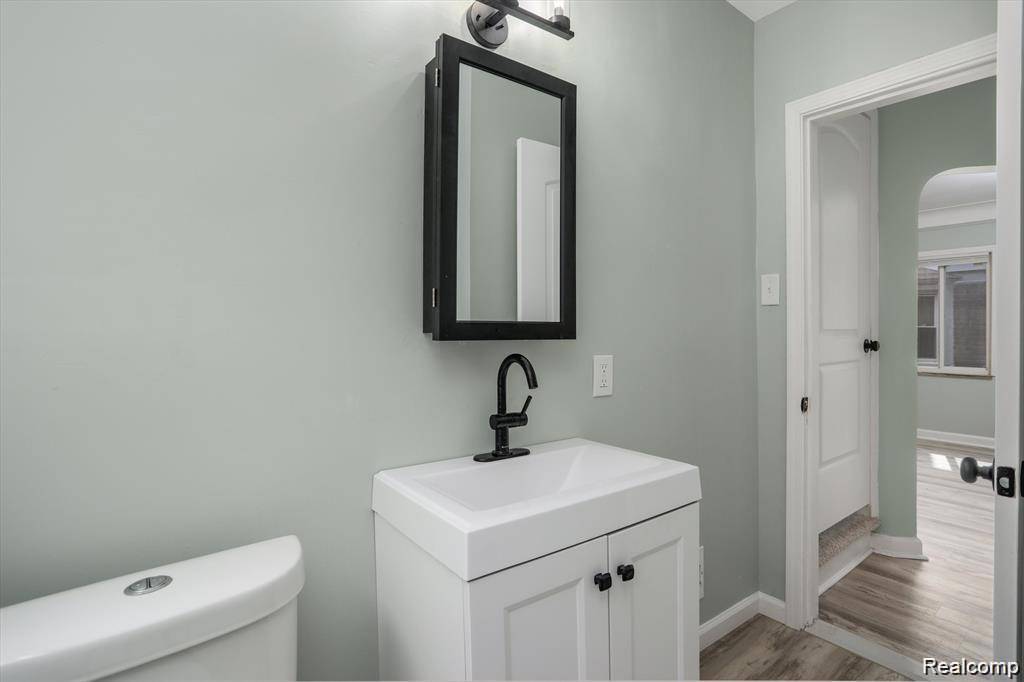 Detroit, MI 48221,18966 San Juan DR