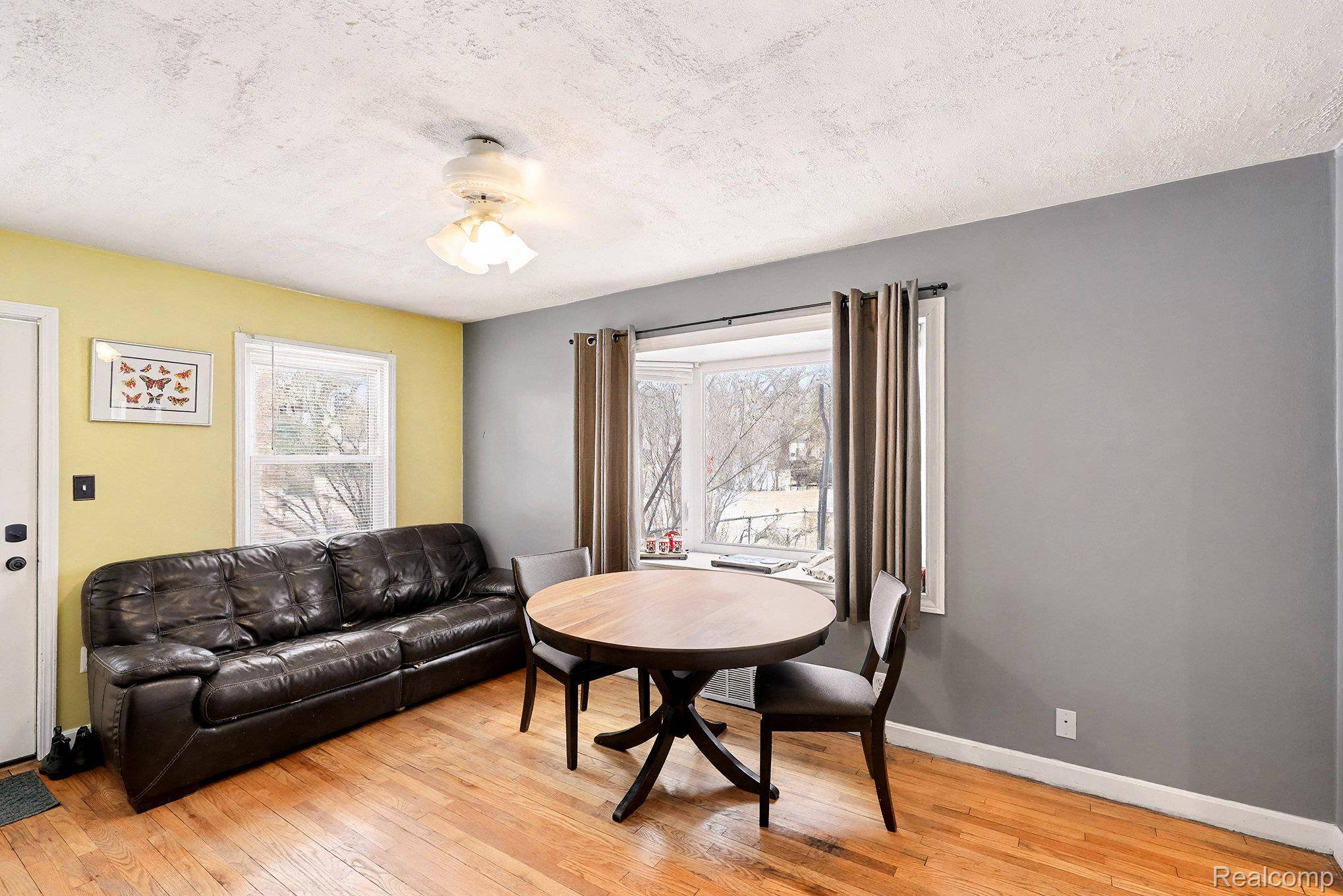 Waterford, MI 48328,2515 Normadele AVE