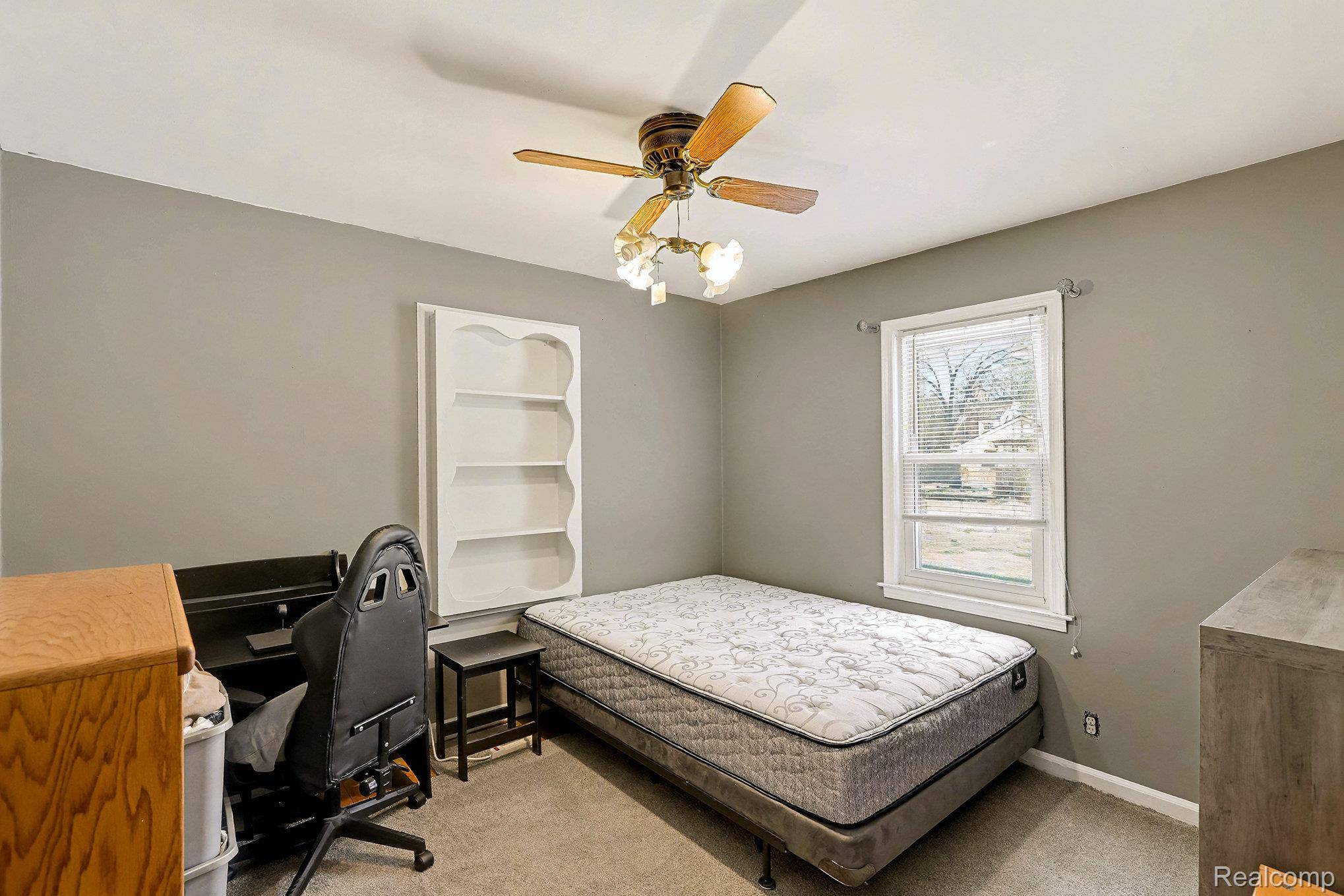 Waterford, MI 48328,2515 Normadele AVE