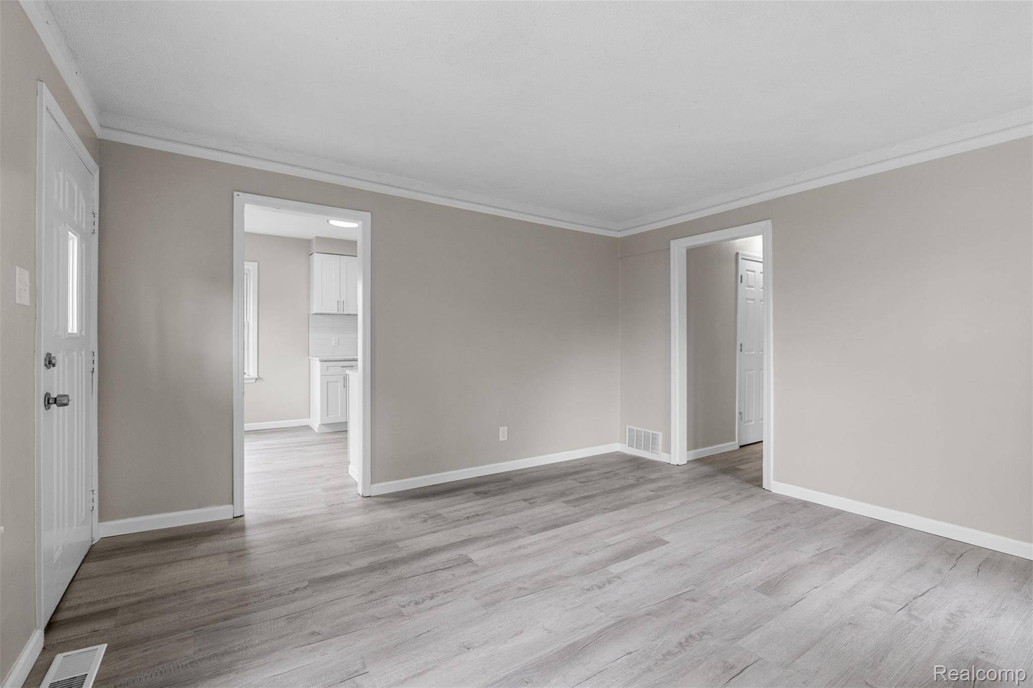 Warren, MI 48089,12866 Toepfer RD