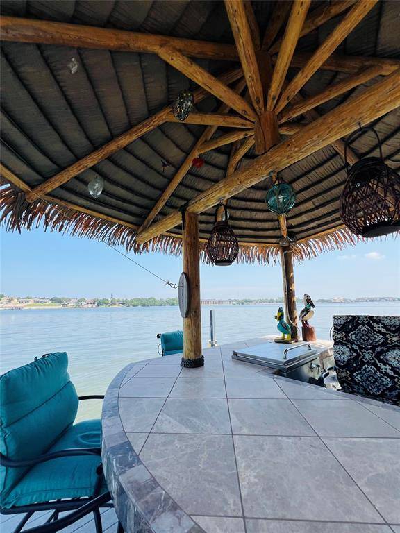 Granbury, TX 76048,214 Bahama Court