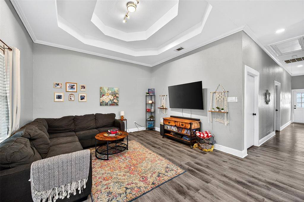 Gainesville, TX 76240,620 Throckmorton Street