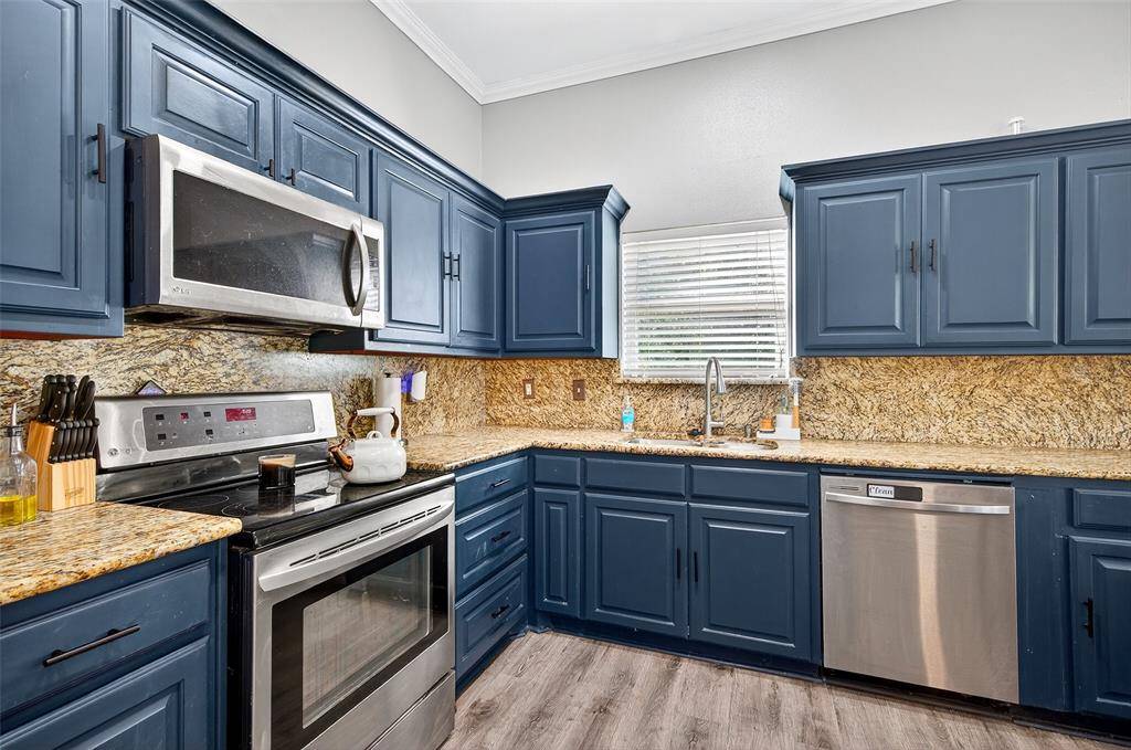 Gainesville, TX 76240,620 Throckmorton Street