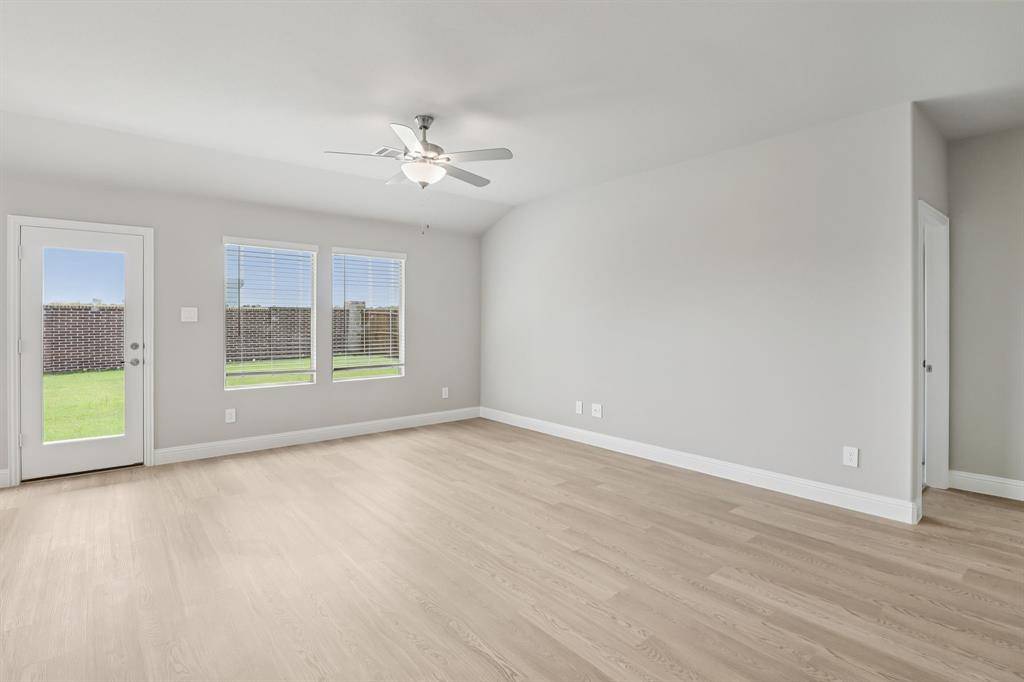 Lavon, TX 75166,818 Wisteria Lane