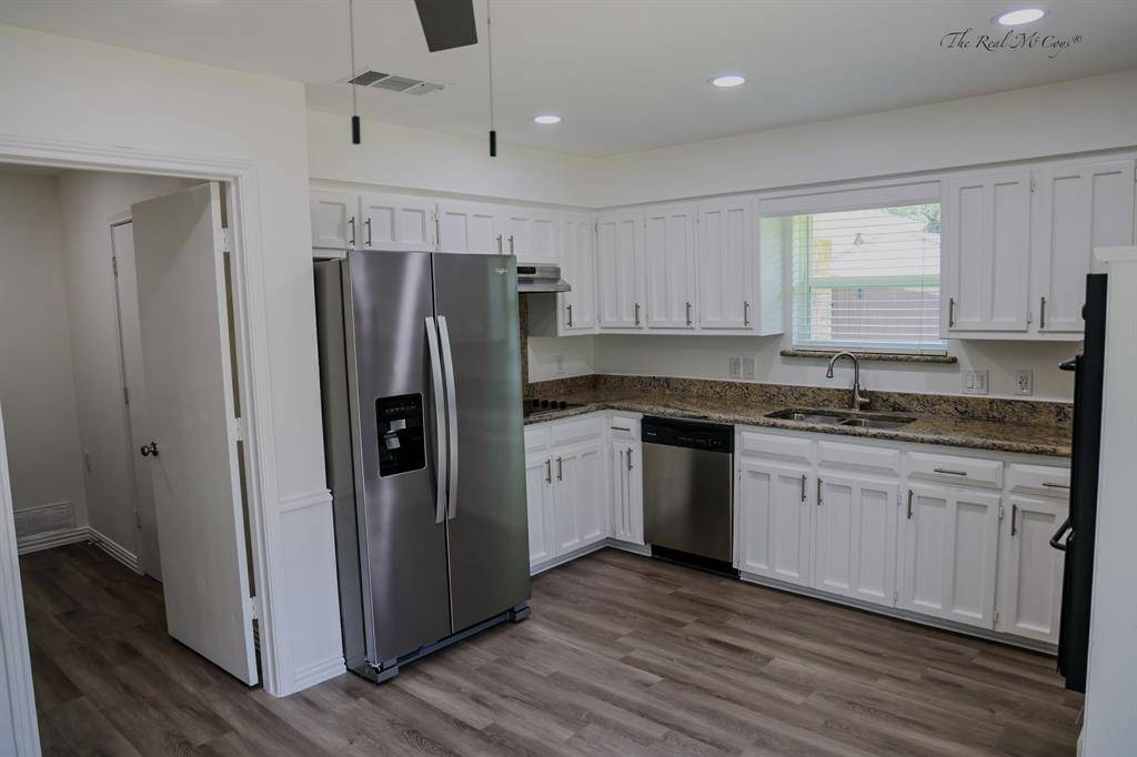 Plano, TX 75075,2122 Teakwood Lane