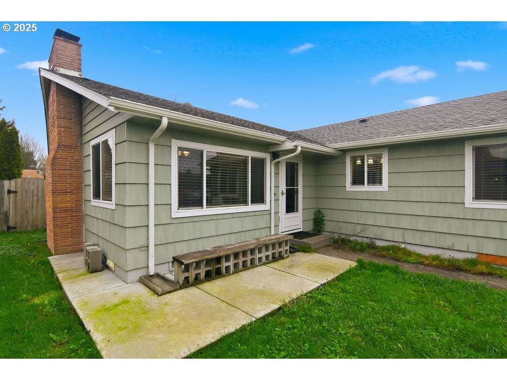 Longview, WA 98632,2245 36TH AVE