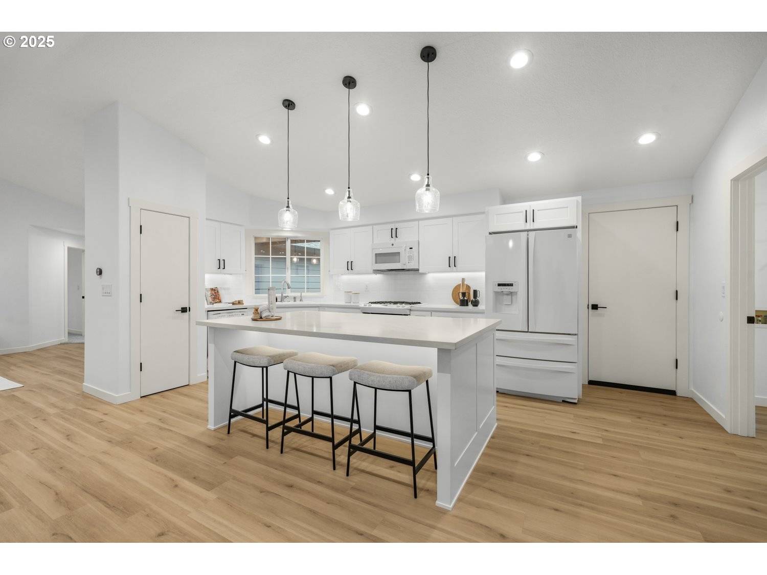 Gresham, OR 97030,257 SW NANCY CIR