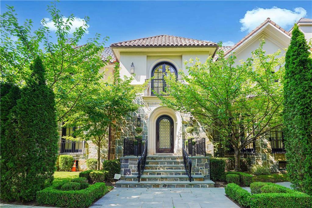 Brooklyn, NY 11234,86 Gaylord DR South