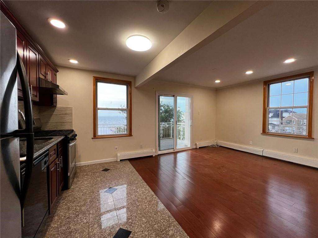 Brooklyn, NY 11224,4300 Atlantic AVE #7