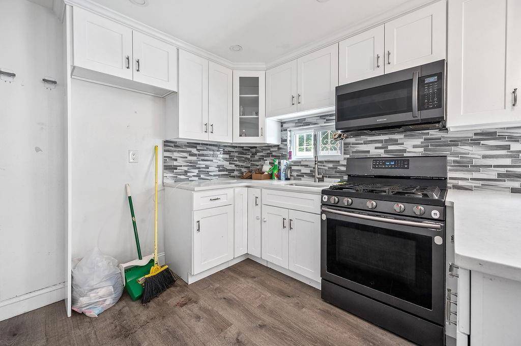 Brooklyn, NY 11214,46 Rutherford PL