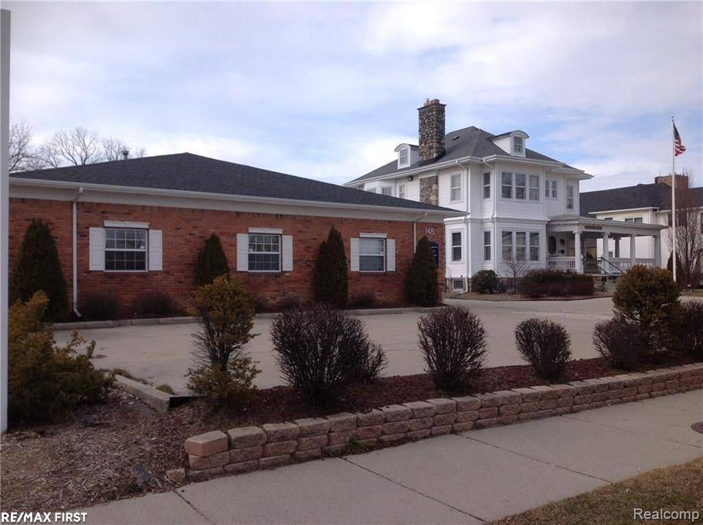 Mount Clemens, MI 48043,148 S Main ST