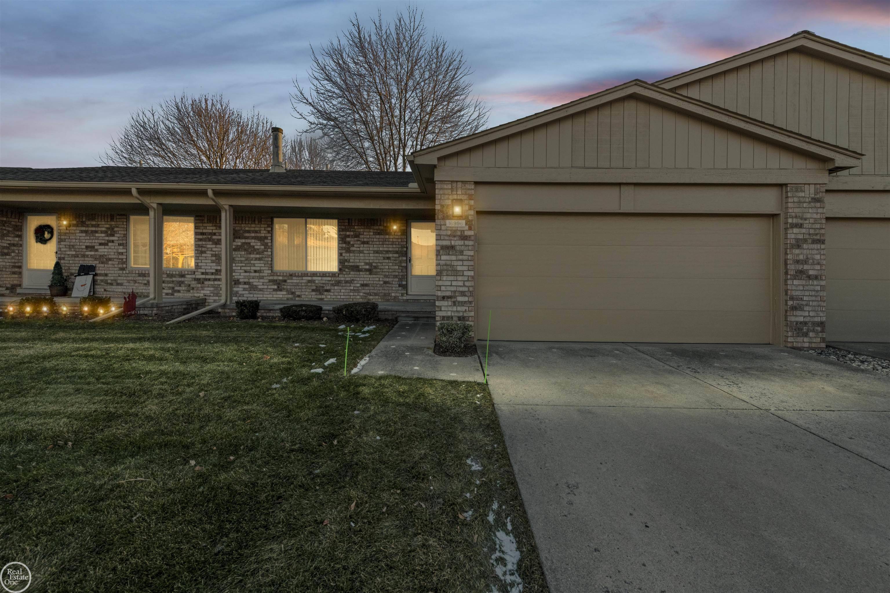 Mount Clemens, MI 48038,16996 Cristina Ct. CT