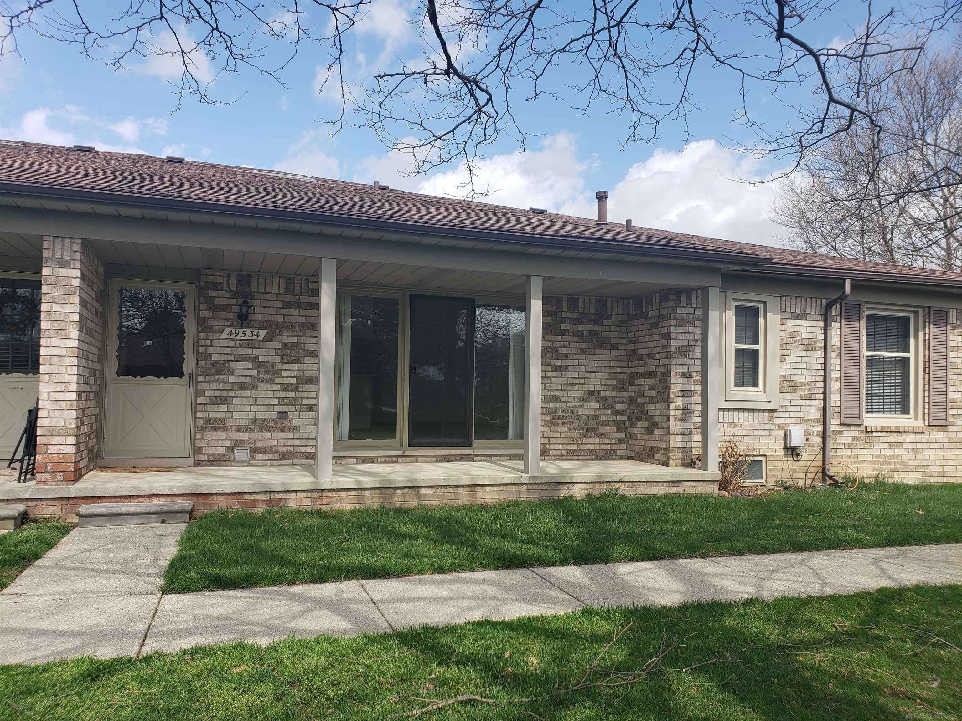 Shelby Twp, MI 48315,49534 Roxbury CT