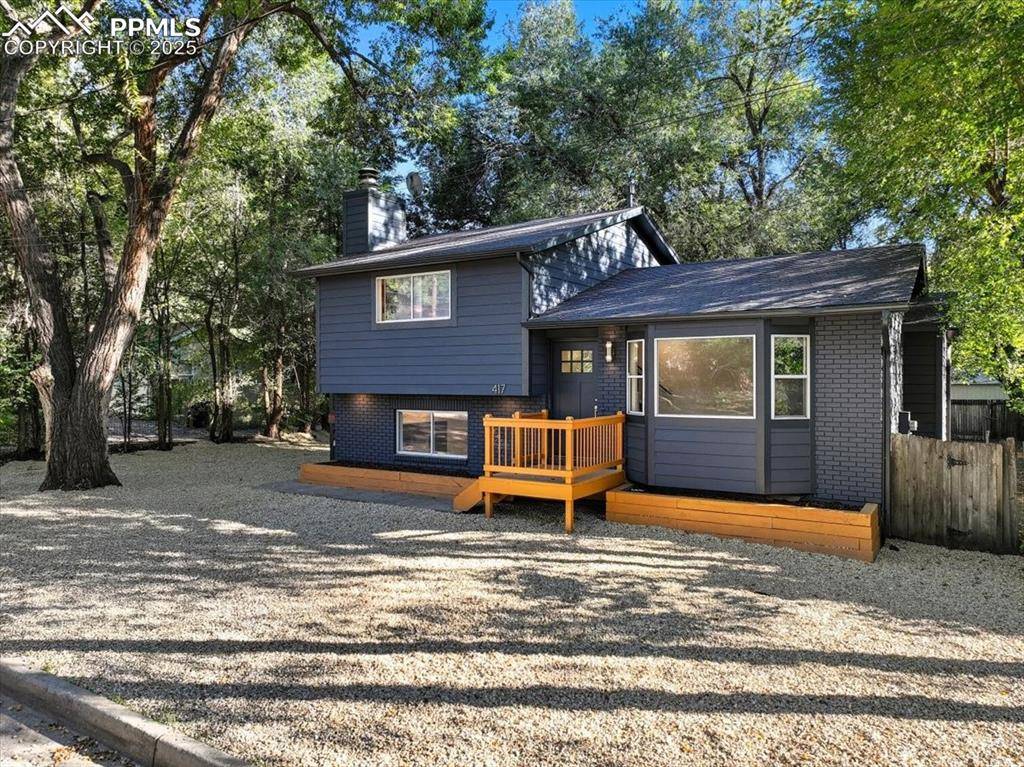 Colorado Springs, CO 80907,417 W Harrison ST