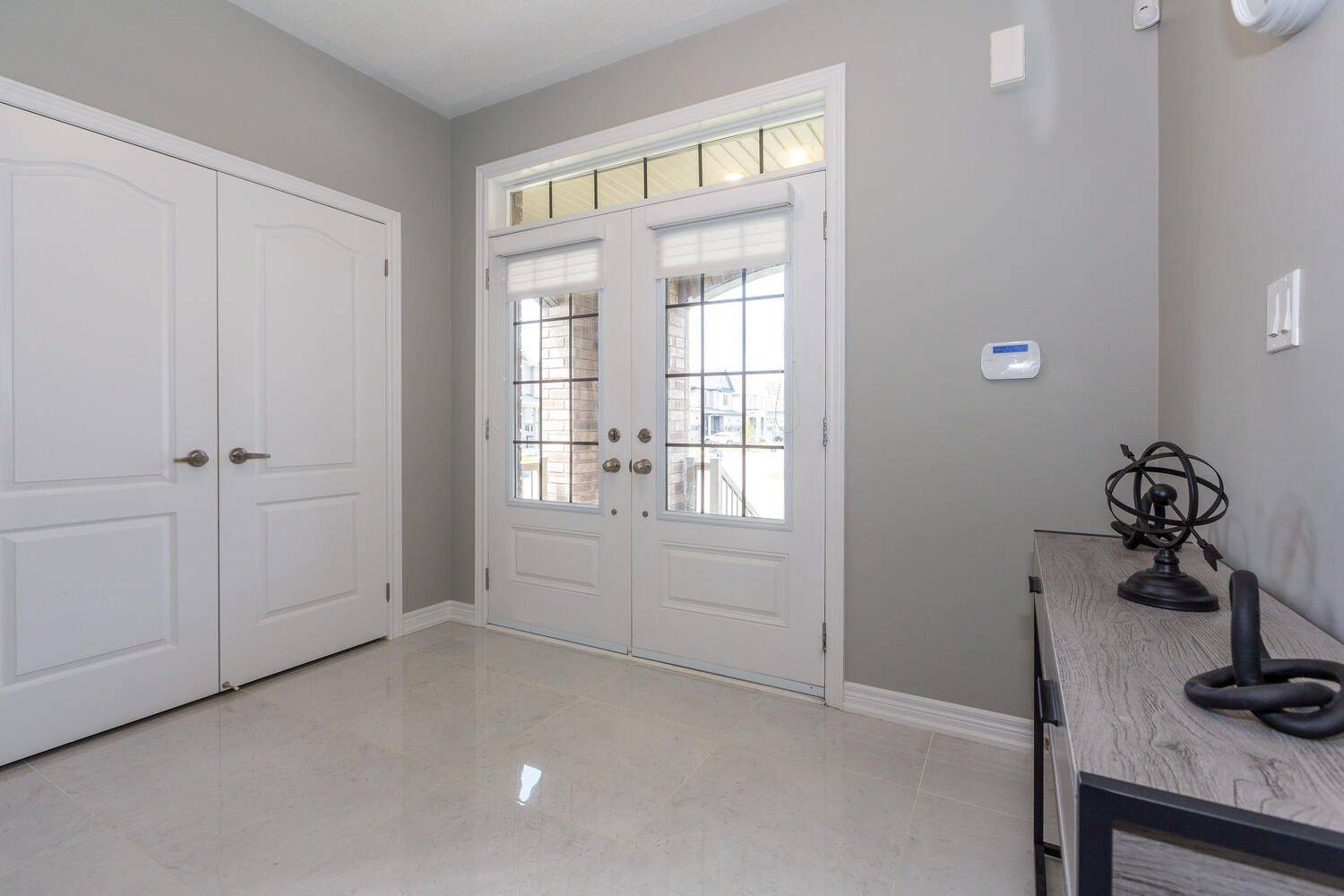 Georgina, ON L4P 0J8,53 Pietrowski DR