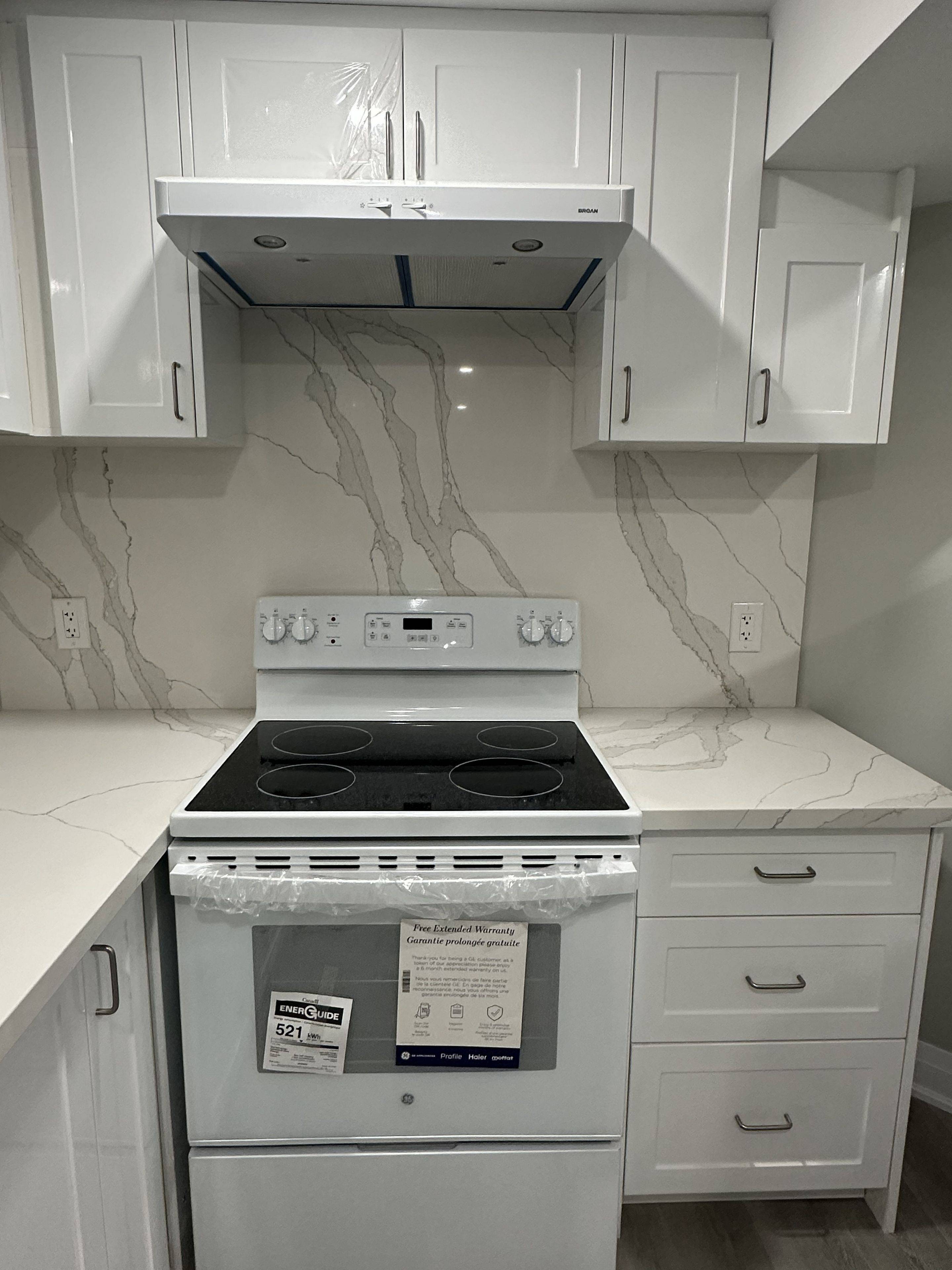 Mississauga, ON L5R 2A2,4468 Ashley AVE