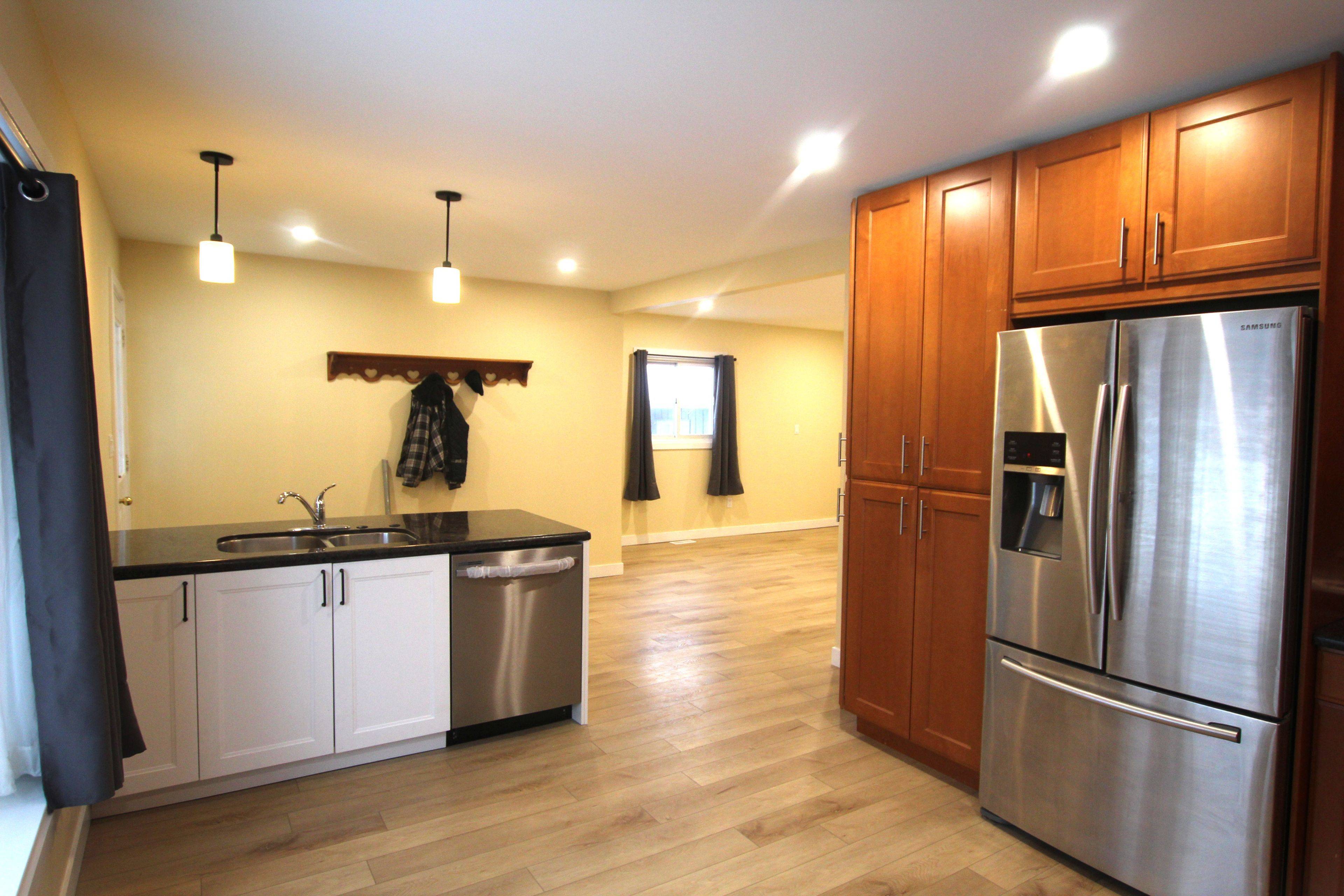 Wellington North, ON N0G 2L2,460 Main ST N #1