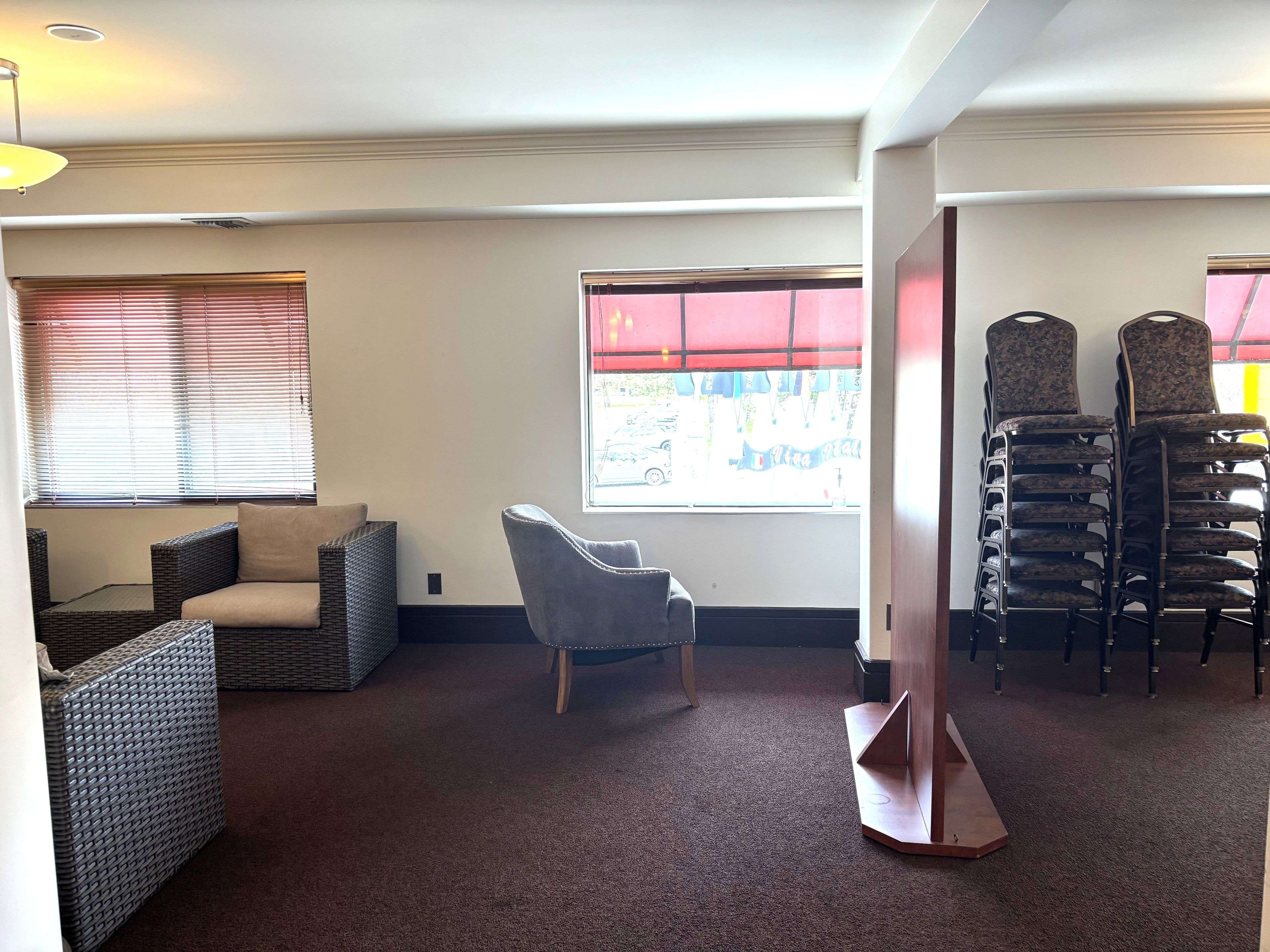 West Centre Town, ON K1R 7R4,254 Preston ST