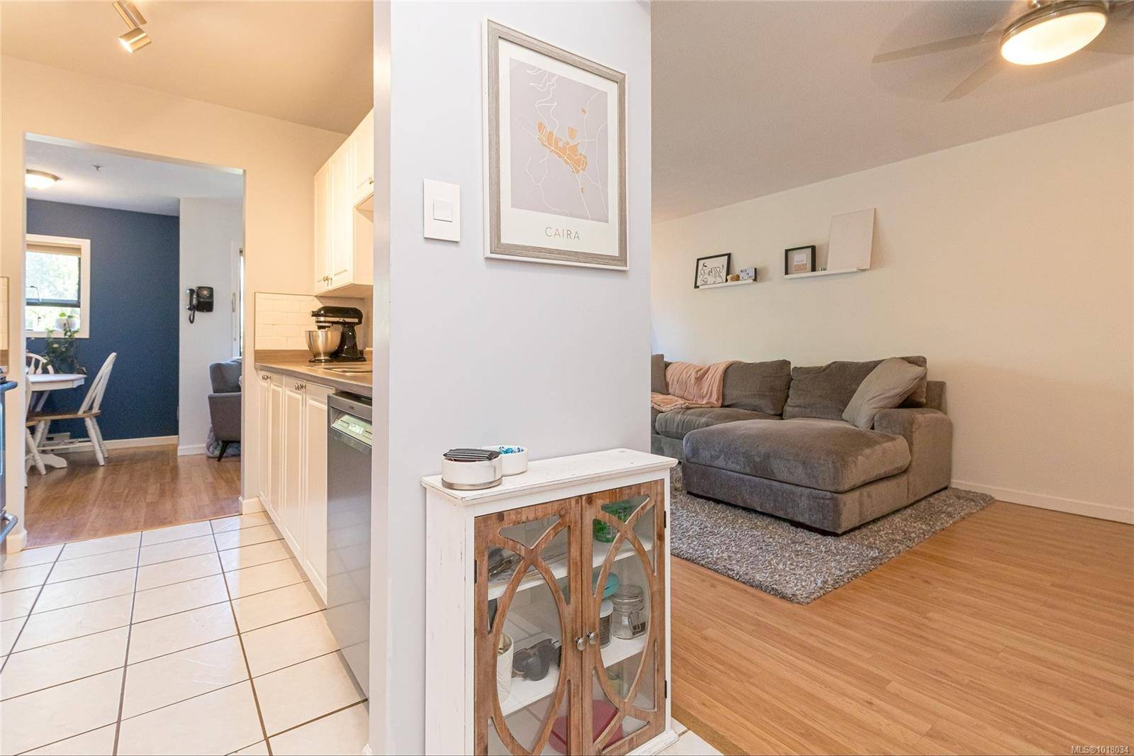 Saanich, BC V9A 1L9,7 Gorge Rd W #201