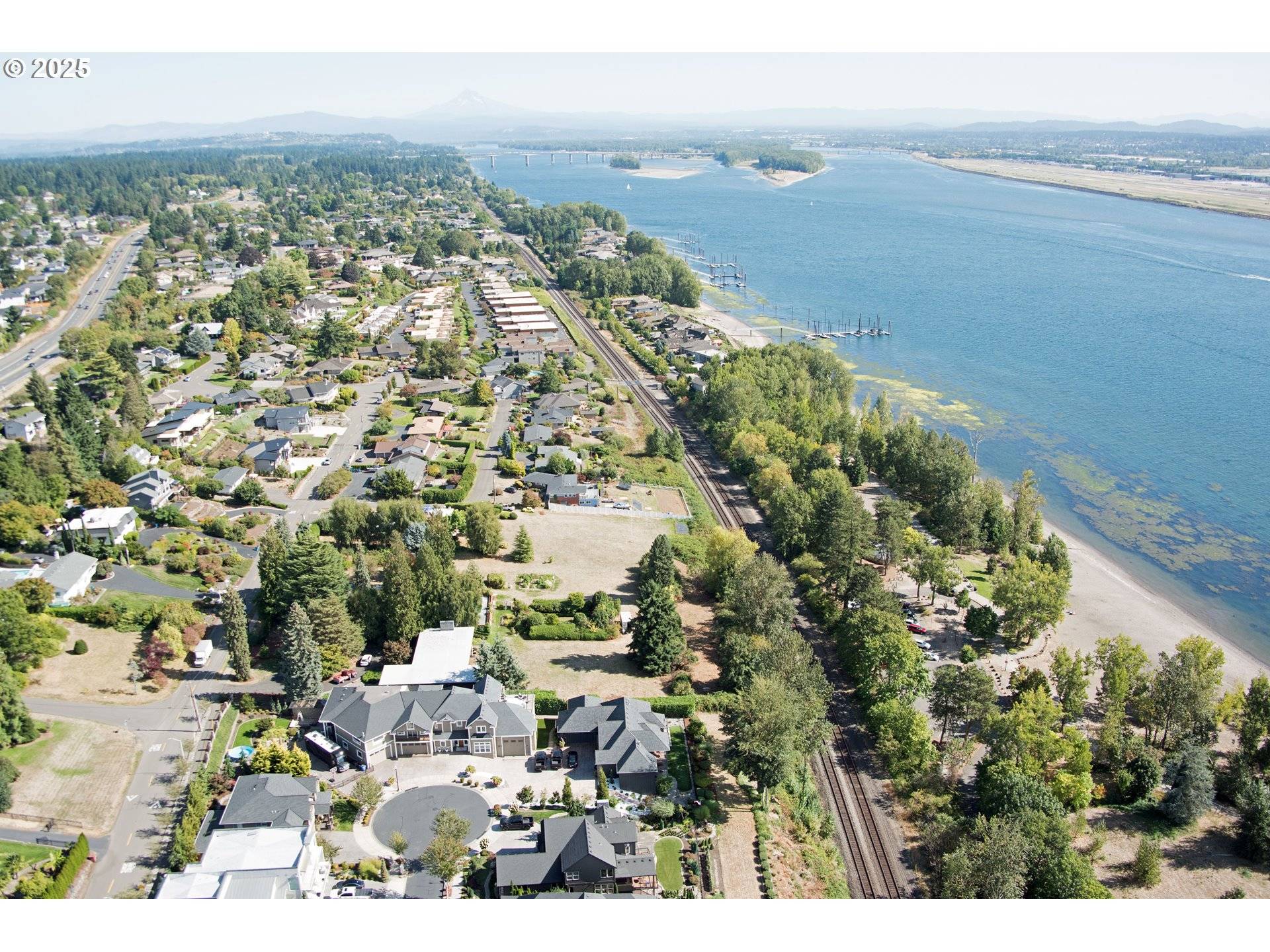 Vancouver, WA 98661,1016 SE 64TH CT