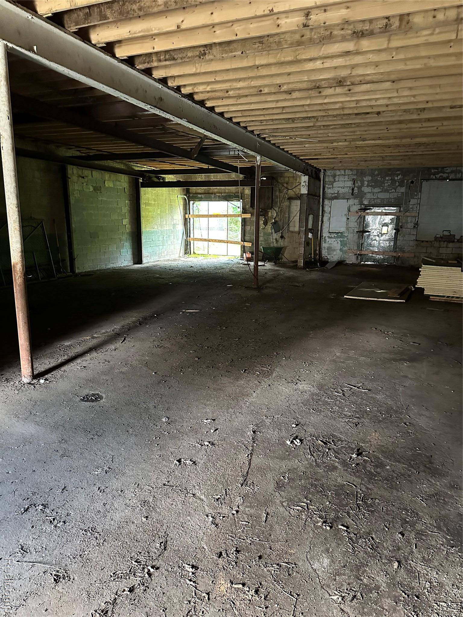 Detroit, MI 48227,14621 Schaefer HWY