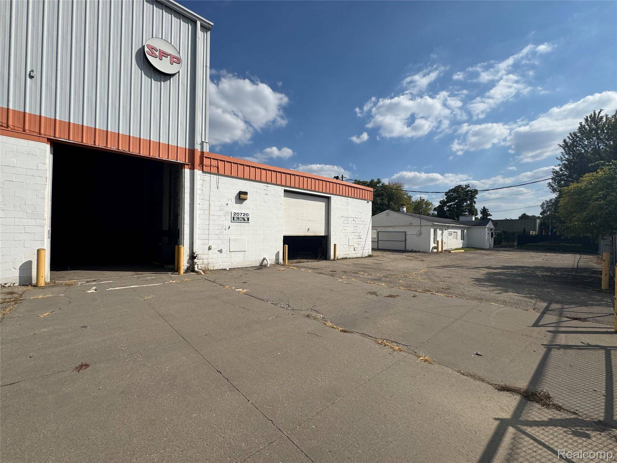 Farmington, MI 48336,20720 TUCK RD