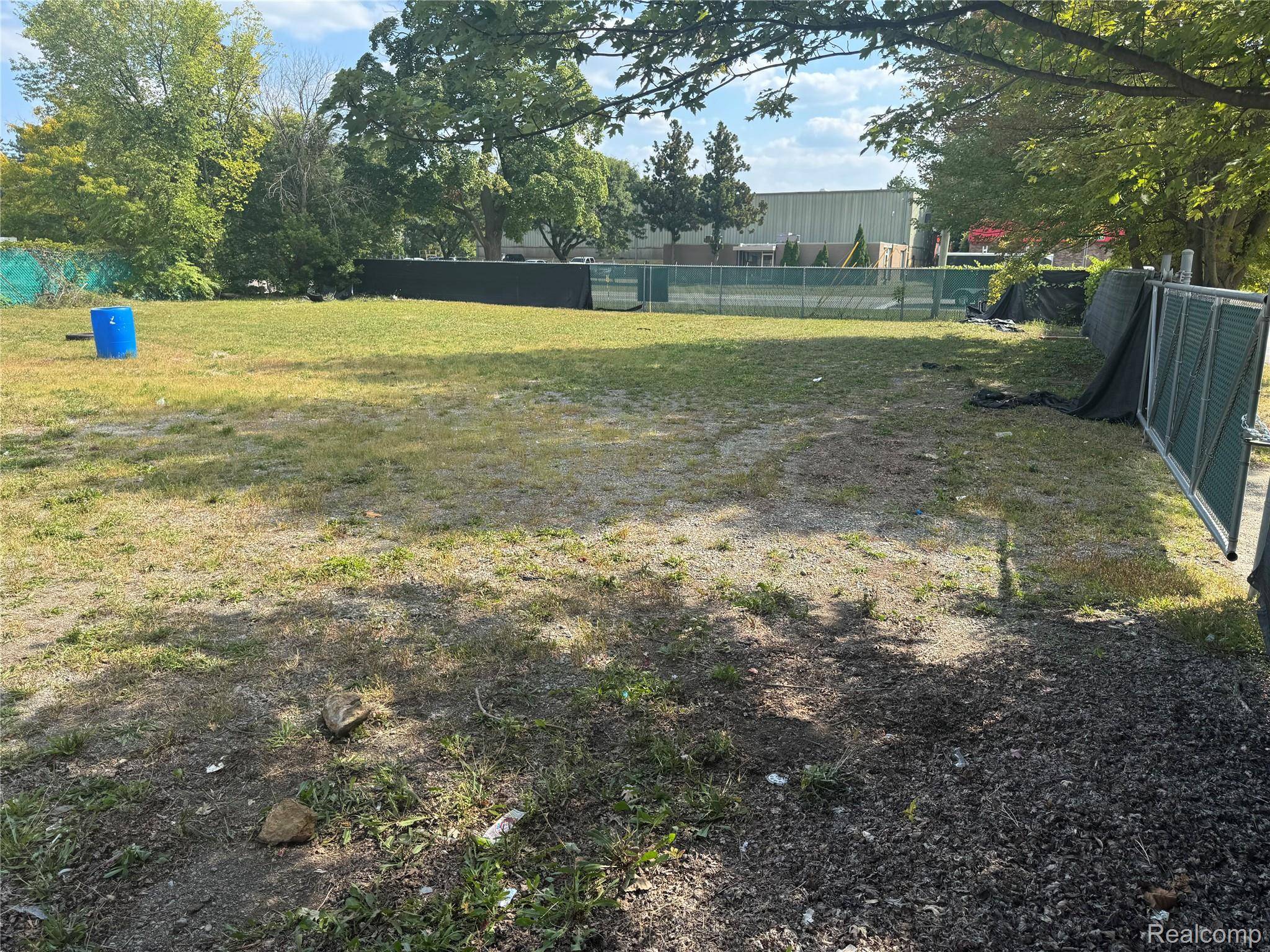 Farmington, MI 48336,20720 TUCK RD