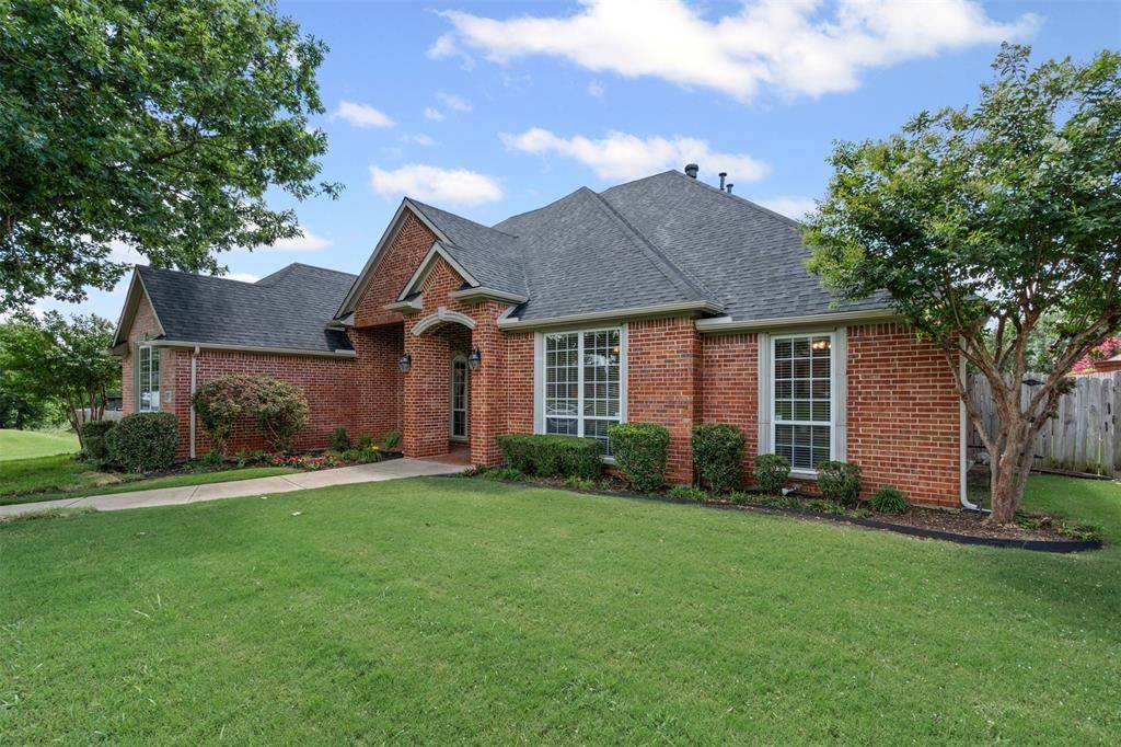 Cleburne, TX 76033,1501 Leaning Oak Lane
