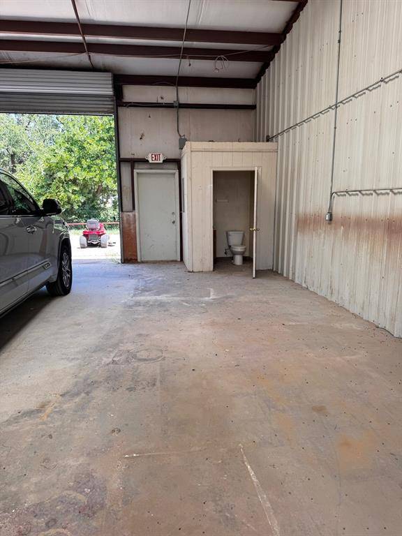 Granbury, TX 76049,113 Temple Hall Highway