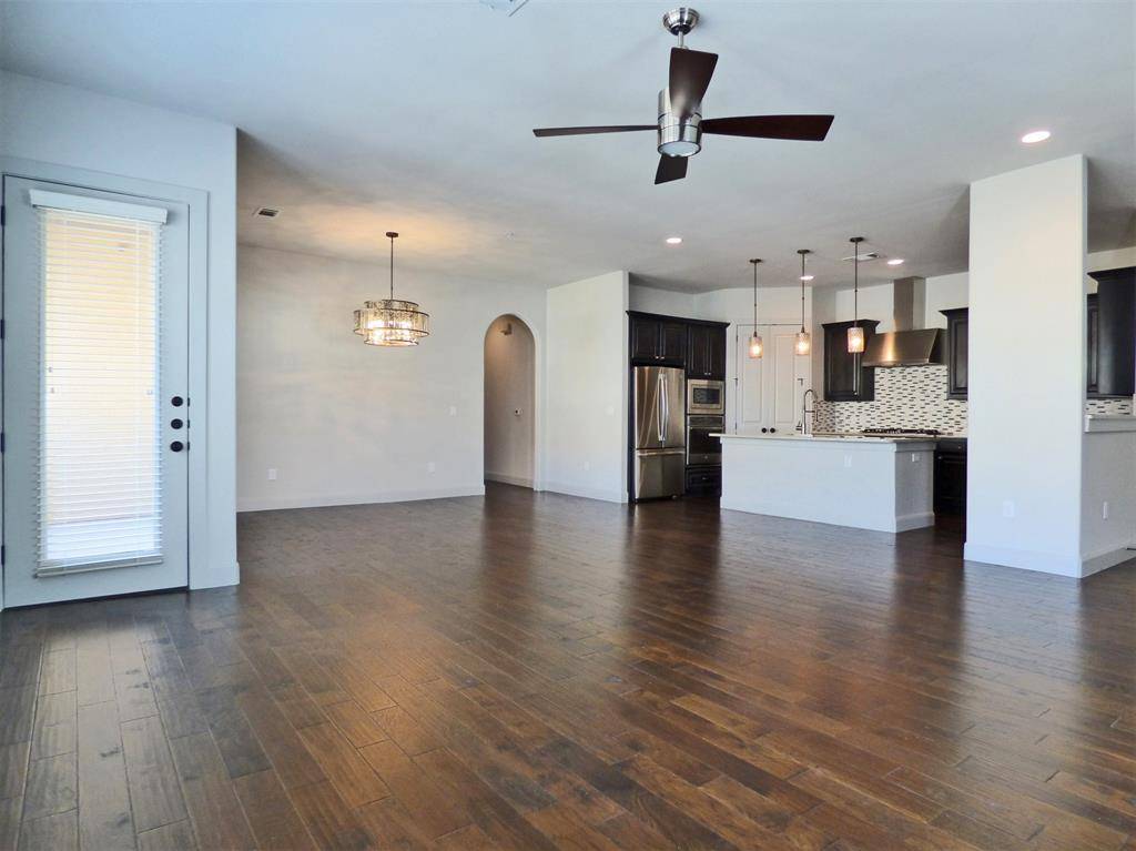 Irving, TX 75039,545 Via Amalfi #301