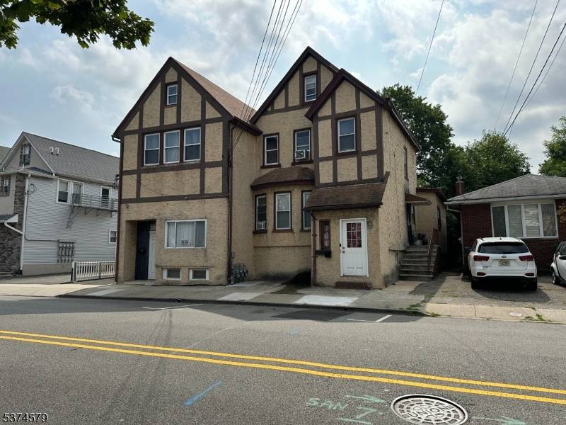 Lyndhurst Twp., NJ 07071,54 Stuyvesant Ave