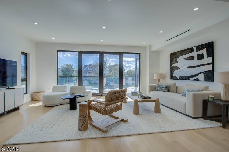 Long Branch City, NJ 07740,12 Seashore Drive