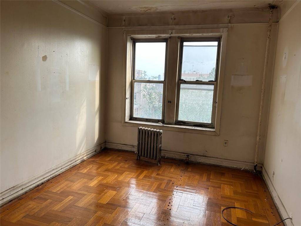 Brooklyn, NY 11204,1961 65th ST #3B