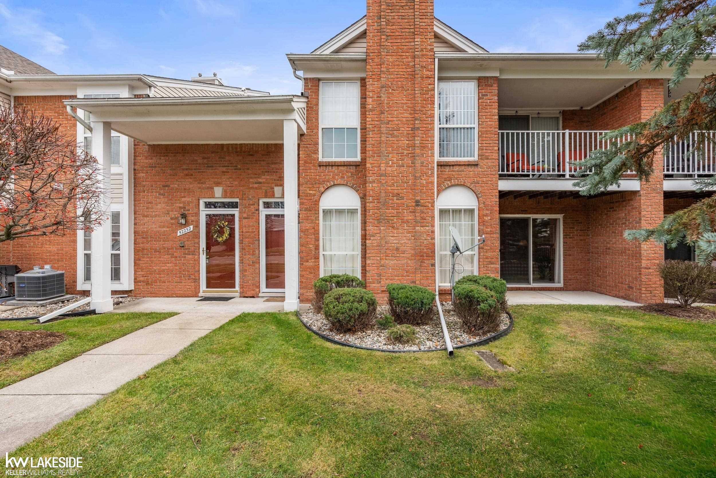 Macomb, MI 48042,52224 Heatherstone AVE