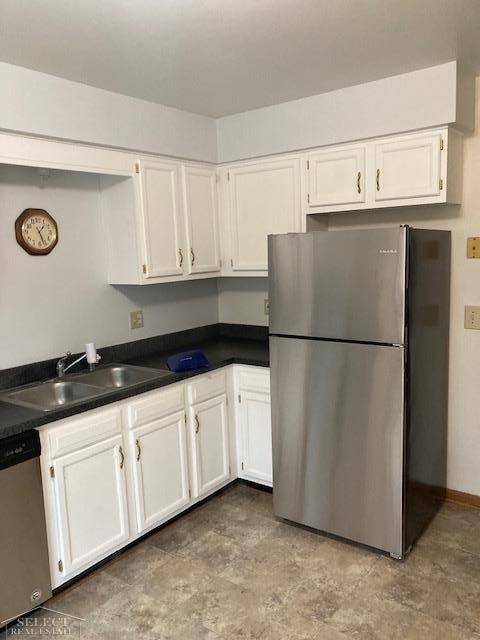 Clinton Township, MI 48036,23062 Harrington ST