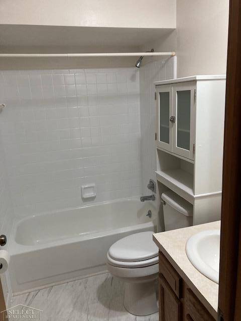 Clinton Township, MI 48036,23062 Harrington ST