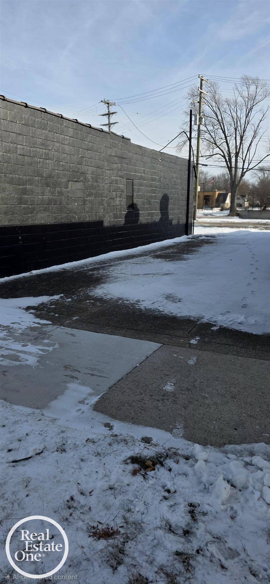 Saint Clair Shores, MI 48080,22230 Harper AVE