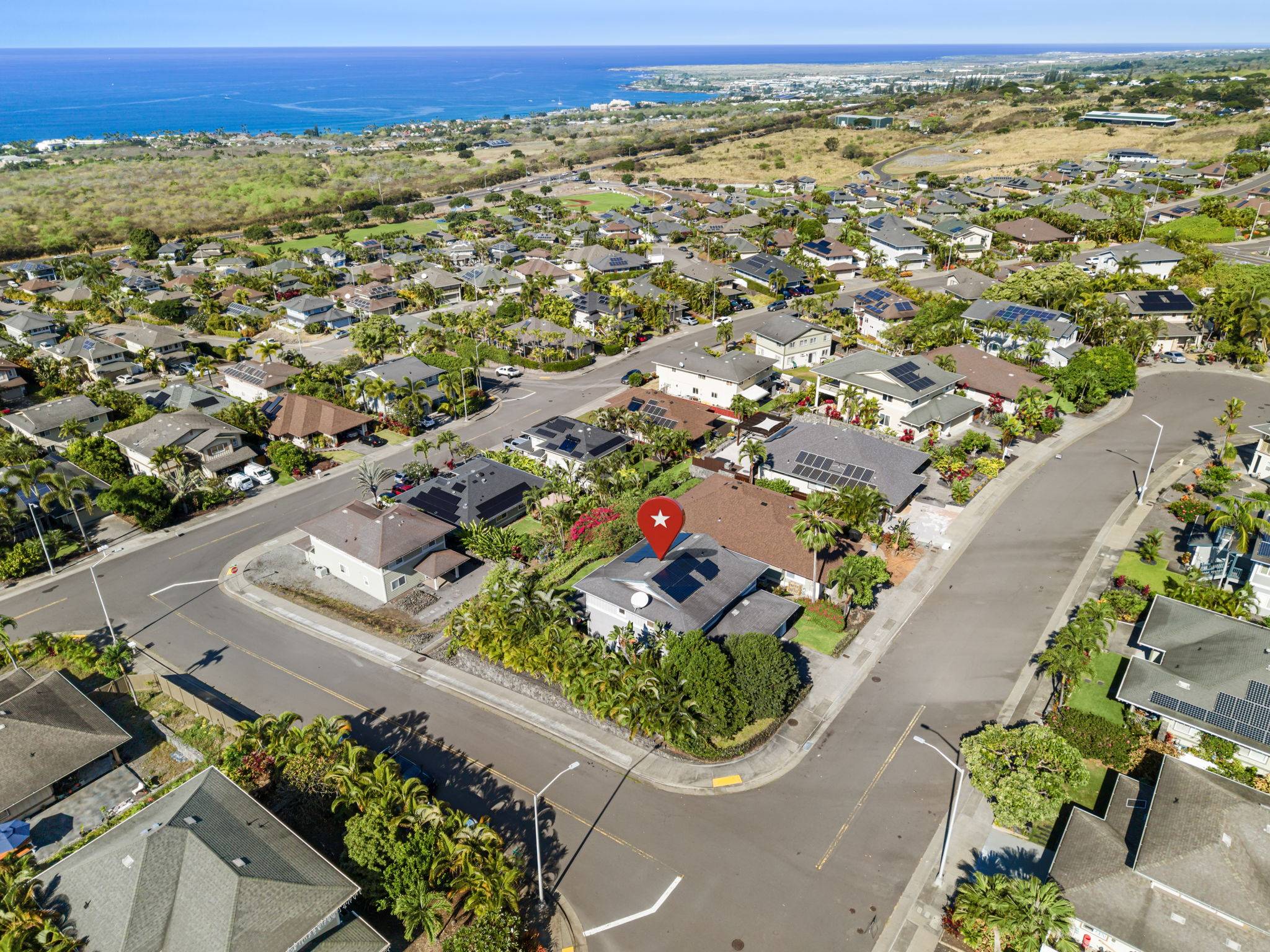 Kailua-kona, HI 96740,75-6124 LEA PL