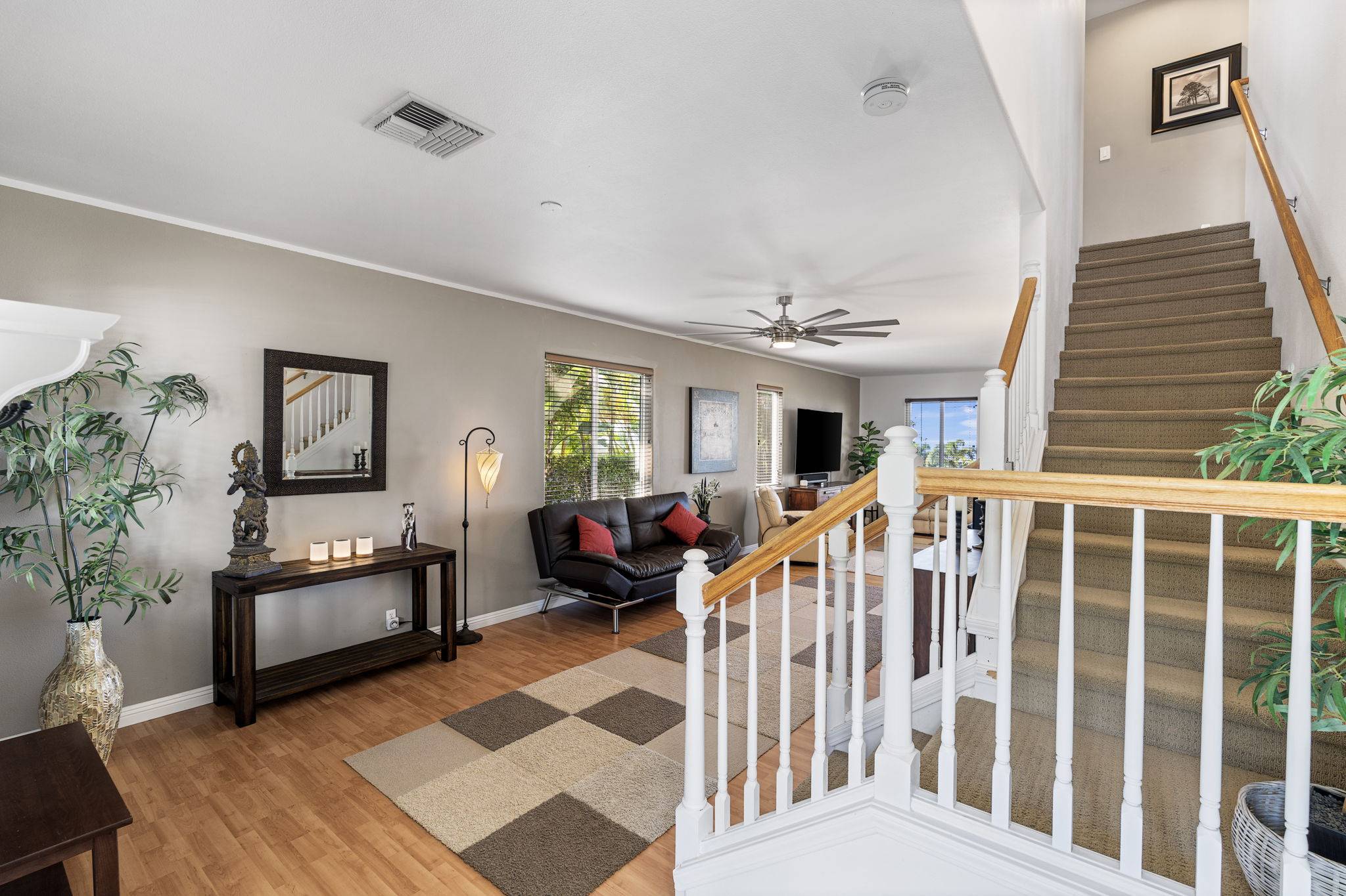 Kailua-kona, HI 96740,75-6124 LEA PL