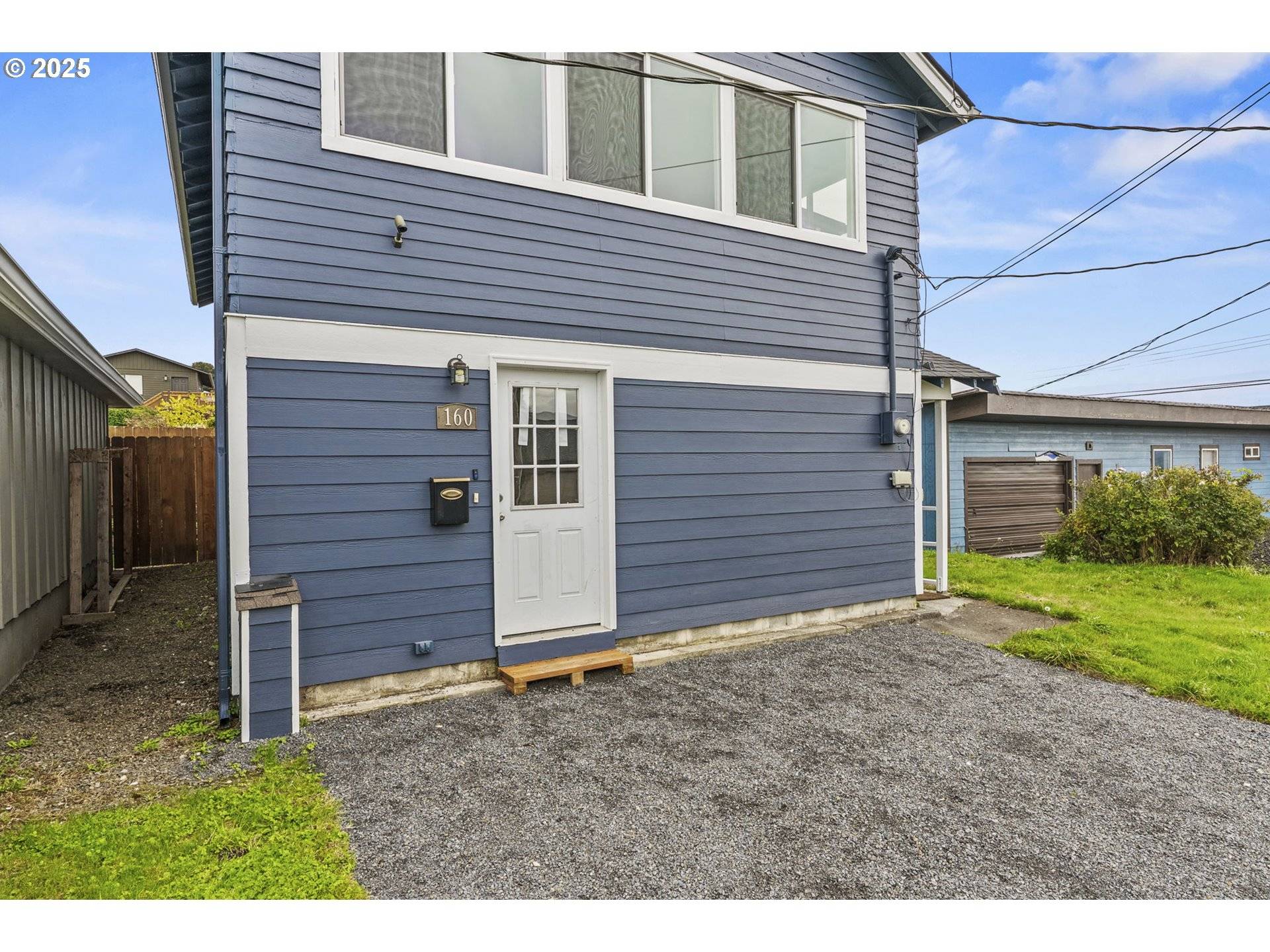 Cathlamet, WA 98612,160 MAPLE ST