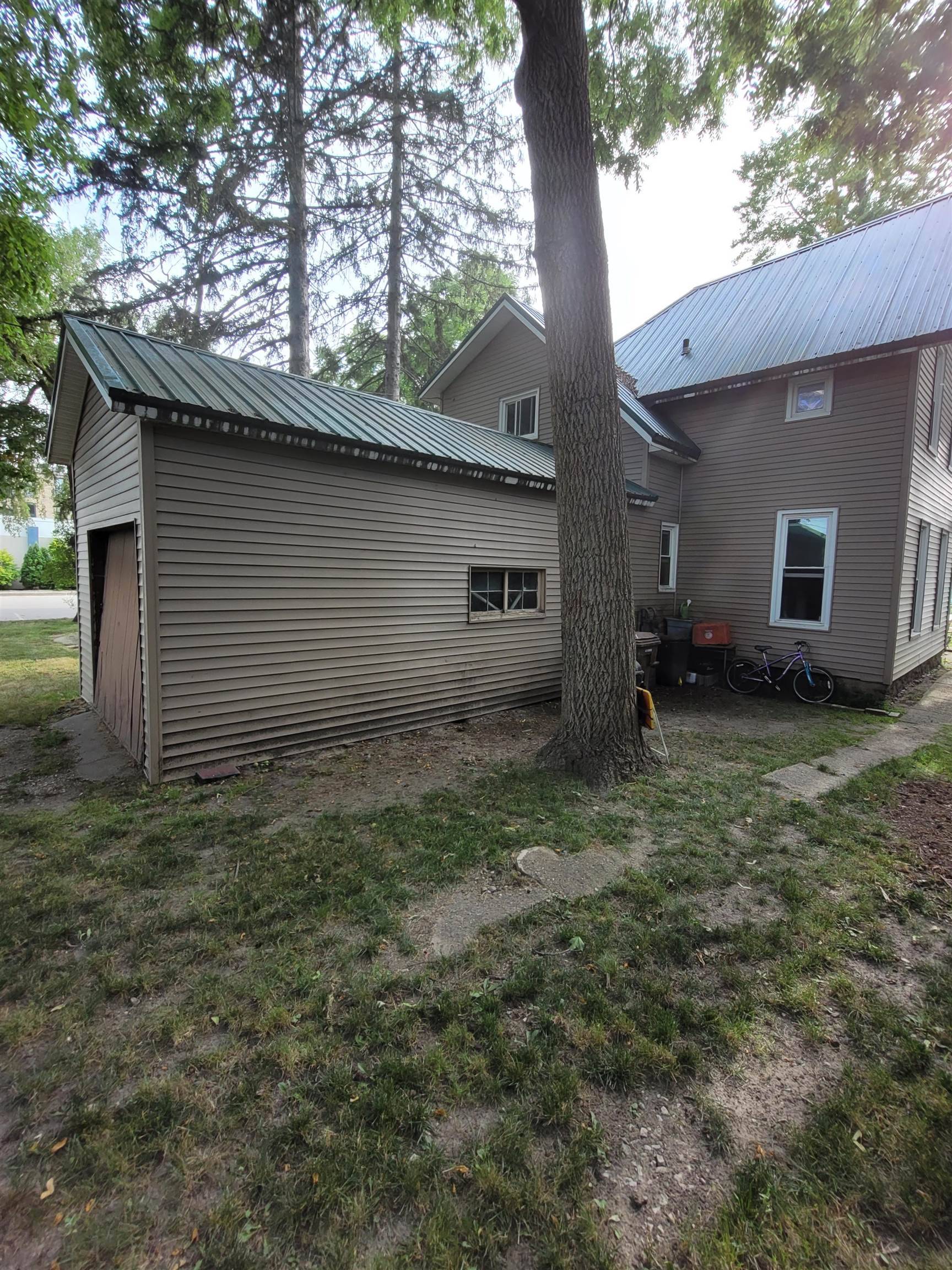 Alma, MI 48801,426 N State ST