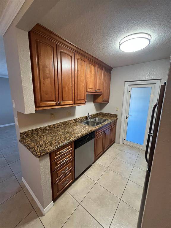 Fort Lauderdale, FL 33308,2020 NE 56TH ST #208