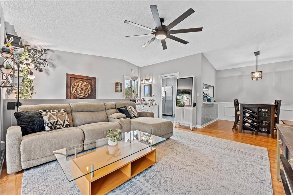 Oakland Park, FL 33309,2761 S Oakland Forest Dr #204