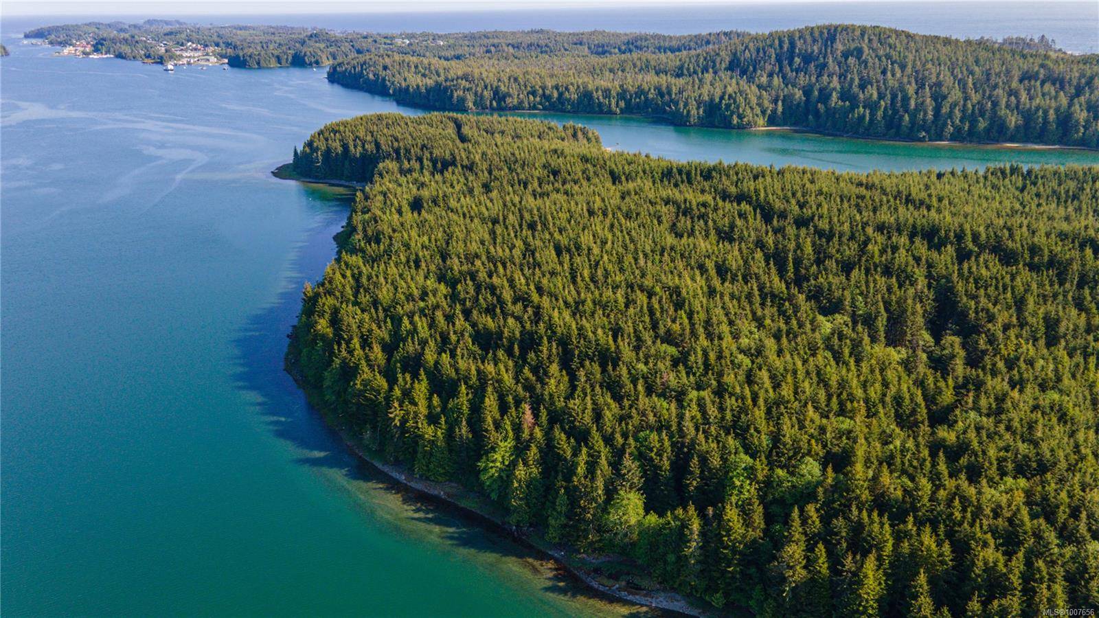 Ucluelet, BC V0R 3A0,SL2 Kvarno Island