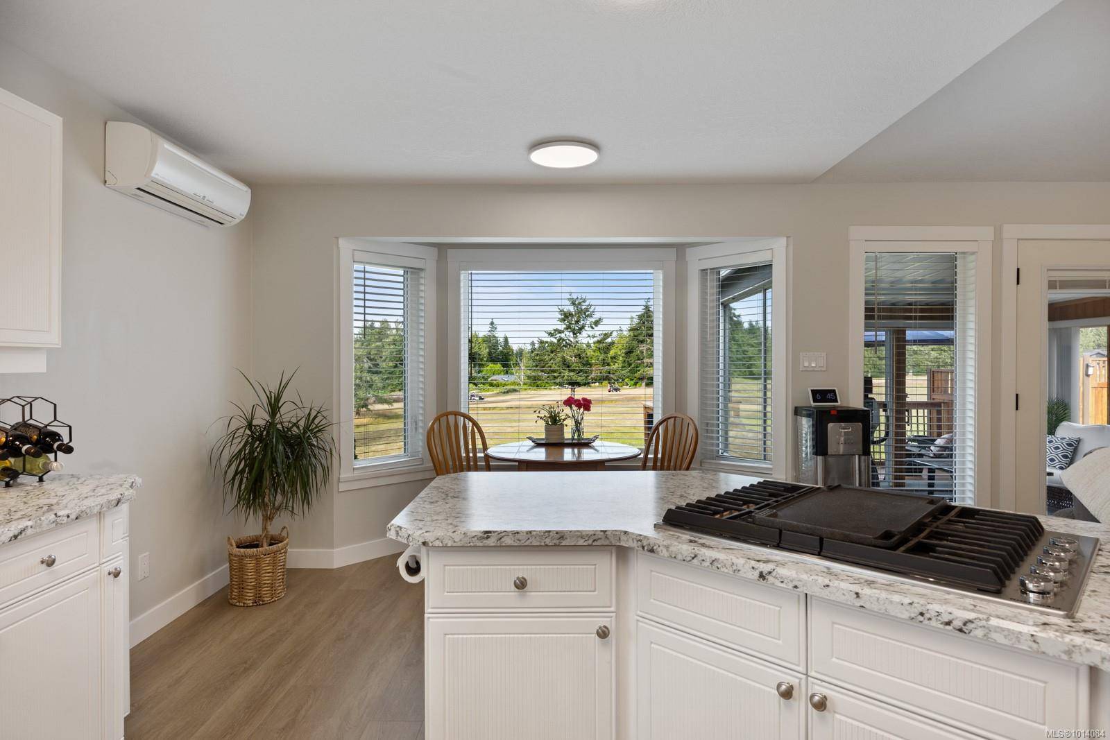 Qualicum Beach, BC V9K 1E1,955 Royal Dornoch Dr