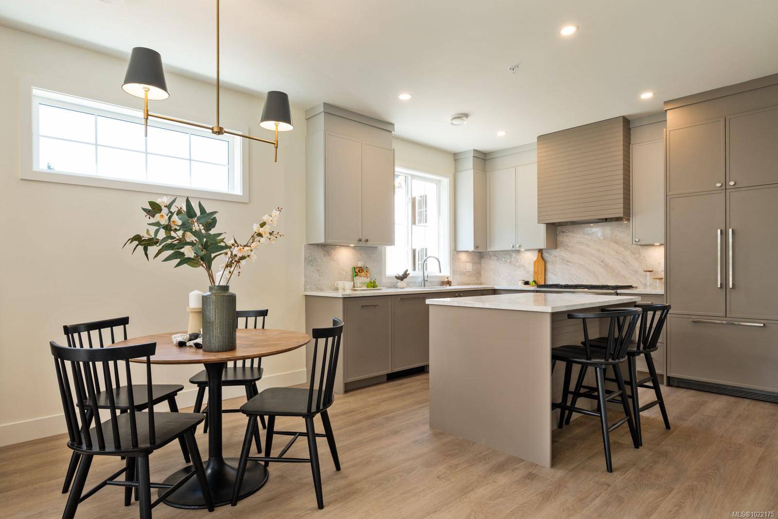 Langford, BC V9B 3K4,2770 Vantilburg Cres #210